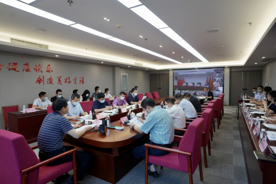 四川尊龙凯时集团召开疫情防控工作领导小组2022年第3次会议 集团党委书记、董事长、疫情防控工作领导小组第一组长任丁主持会议并讲话