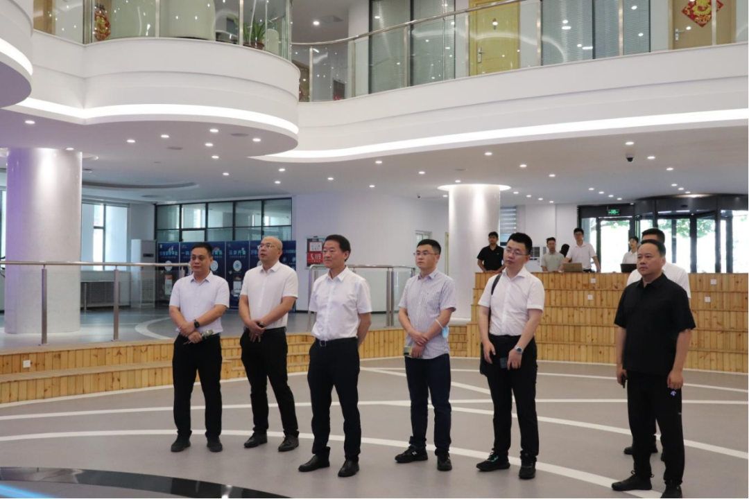 省尊龙凯时集团：“四个导向” 推动调查研究提质增效